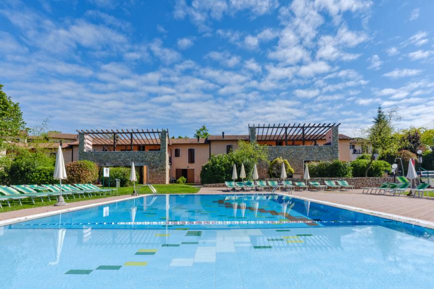 2 Sterne Familienhotel: Golf Residence - Peschiera del Garda, Gardasee