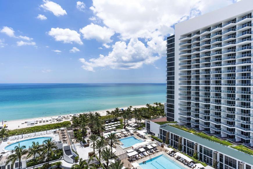 4 Sterne Hotel: Eden Roc Miami Beach - Miami Beach, Florida