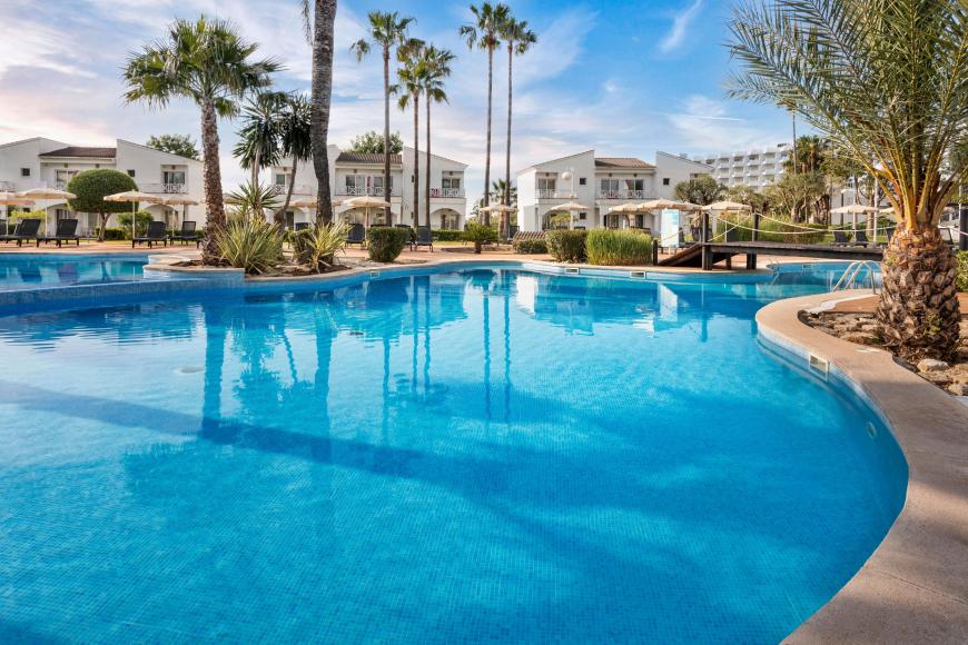 4 Sterne Hotel: Garden Holiday Village - Adults only - Playa de Muro, Mallorca (Balearen)