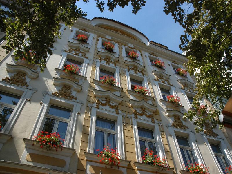 4 Sterne Hotel: Adria - Prag, Böhmen