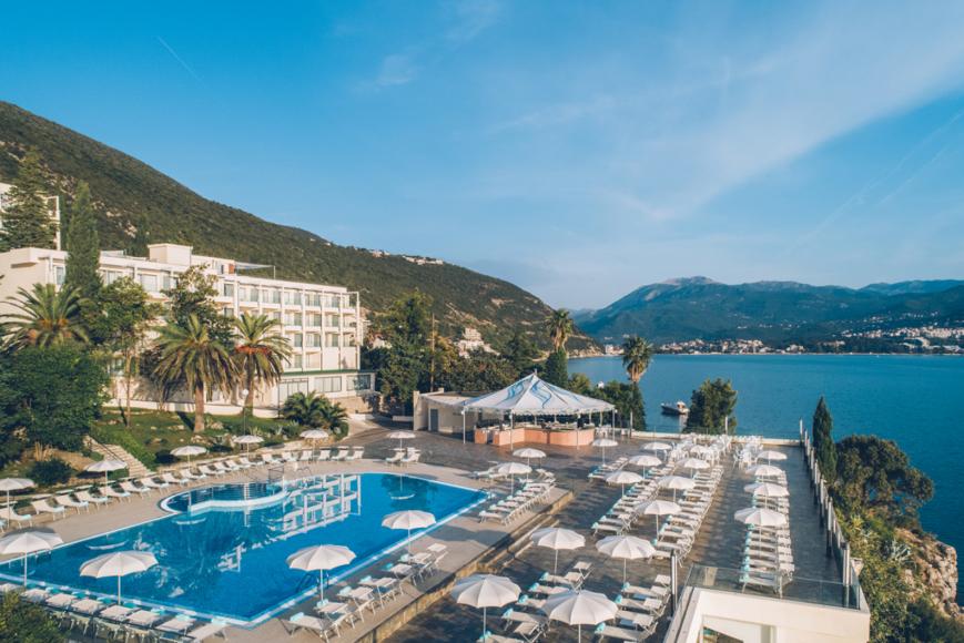 4 Sterne Hotel: Iberostar Waves Herceg Novi - Njivice, Montenegrinische Adriaküste