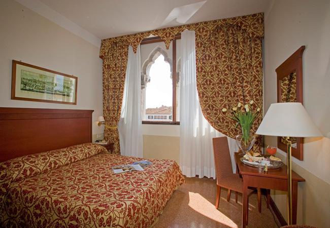 Hotel Al Sole, 3 Sterne - Venedig | vtours