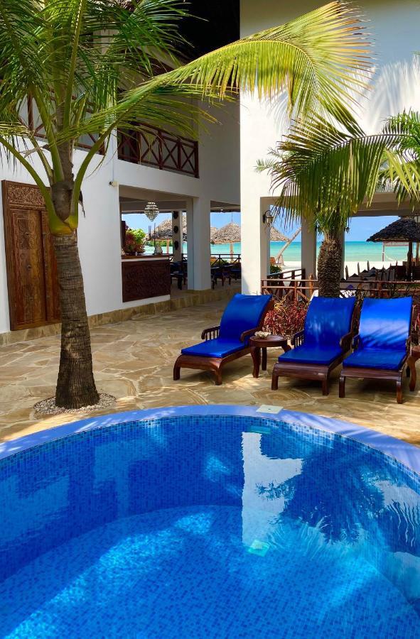 5 Sterne Hotel: Karibu Beach Resort - Pongwe, Sansibar